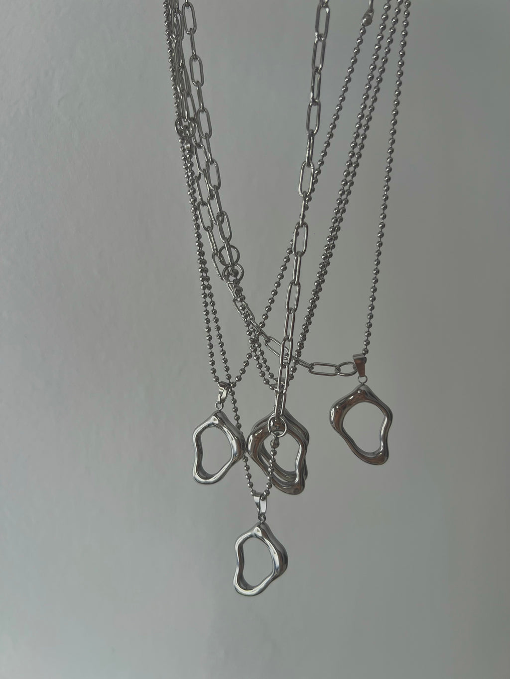 Collar Melted Charm plateado