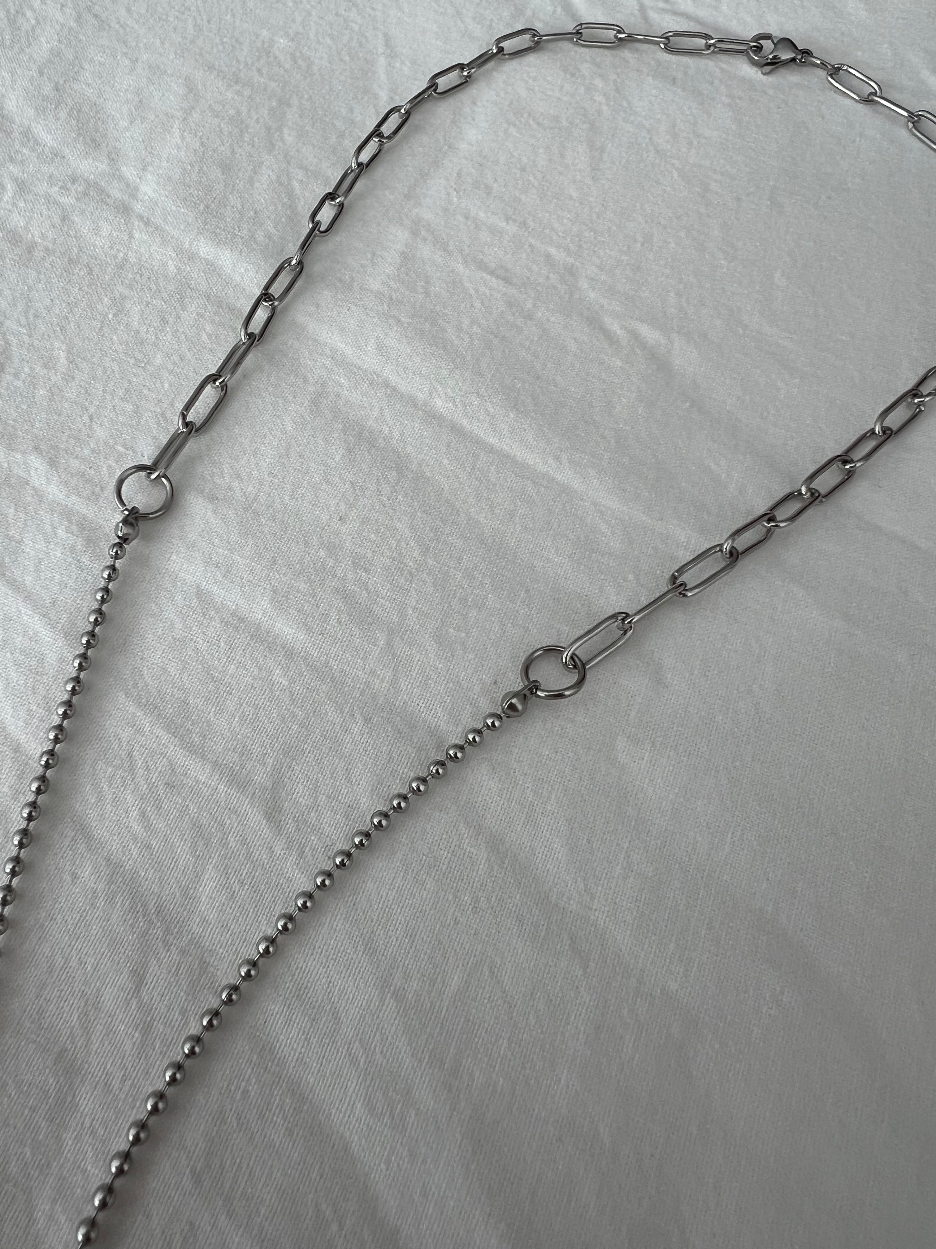 Collar Melted Charm plateado